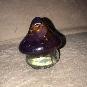 Epoxy Resin Mushroom 🍄 decor with rose 🌹 & glitter ✨ 3.5” tall Created by me💕